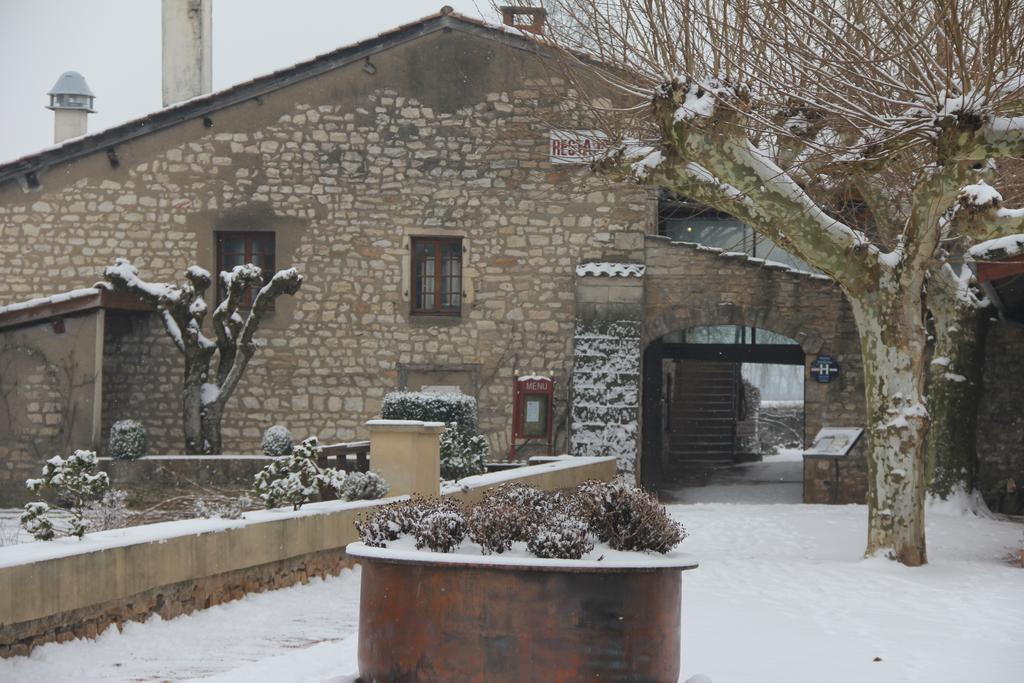 Logis Hotel Restaurant La Vieille Ferme, Macon Nord Sance ภายนอก รูปภาพ