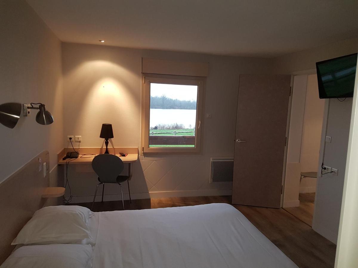 Logis Hotel Restaurant La Vieille Ferme, Macon Nord Sance ภายนอก รูปภาพ