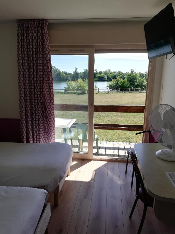 Logis Hotel Restaurant La Vieille Ferme, Macon Nord Sance ภายนอก รูปภาพ
