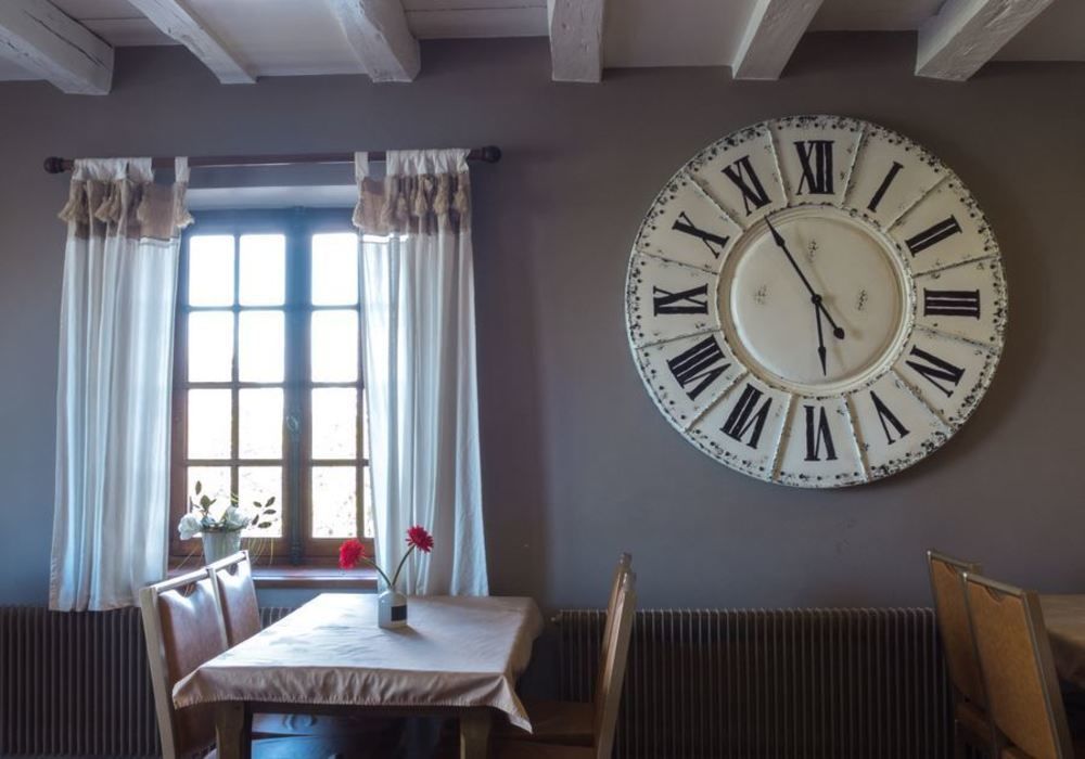 Logis Hotel Restaurant La Vieille Ferme, Macon Nord Sance ภายนอก รูปภาพ
